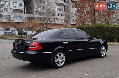 Седан Mercedes-Benz E-Class 2005 в Днепре