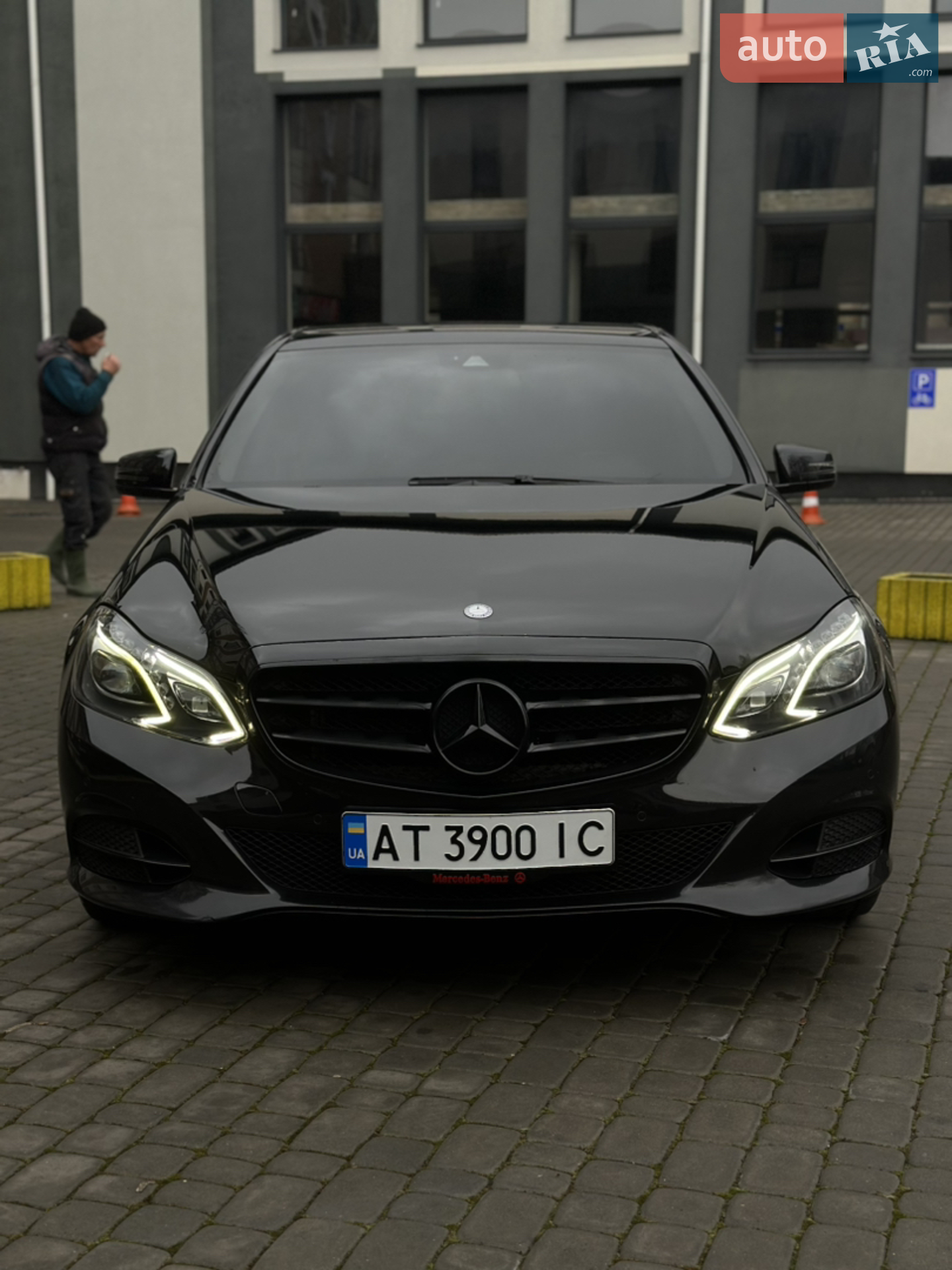 2013 Mercedes-Benz E-klasse - мініатюра 13
