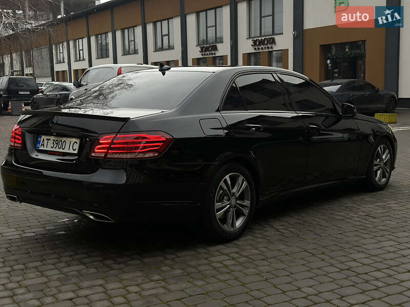 Седан Mercedes-Benz E-Class 2013 в Коломые