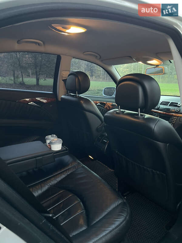 Седан Mercedes-Benz E-Class 2006 в Ильинцах