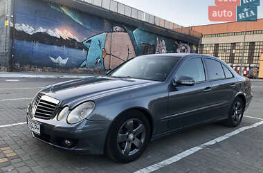 Седан Mercedes-Benz E-Class 2007 в Львові