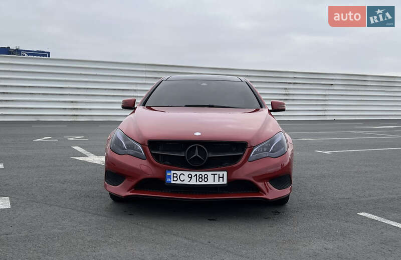 Купе Mercedes-Benz E-Class 2013 в Львове