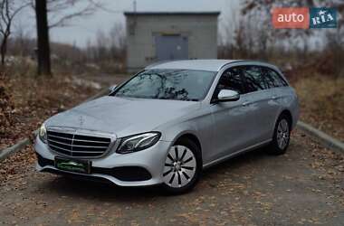 Универсал Mercedes-Benz E-Class 2017 в Киеве