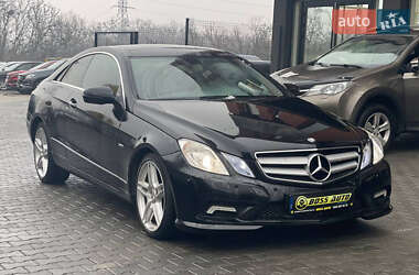 Купе Mercedes-Benz E-Class 2009 в Чернівцях