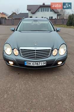 Універсал Mercedes-Benz E-Class 2008 в Костопілі