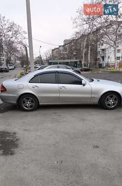 Седан Mercedes-Benz E-Class 2002 в Одессе