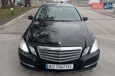 Седан Mercedes-Benz E-Class 2012 в Білгороді-Дністровському