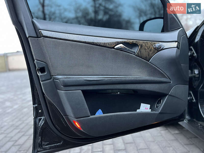 Седан Mercedes-Benz E-Class 2004 в Дніпрі фото 10 Седан Mercedes-Benz E-Class 2004 в Дніпрі