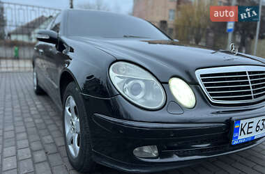 Седан Mercedes-Benz E-Class 2004 в Дніпрі