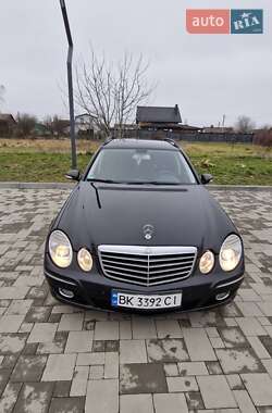 Універсал Mercedes-Benz E-Class 2009 в Рівному