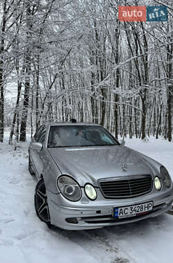 Седан Mercedes-Benz E-Class 2003 в Тернополі