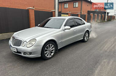 Седан Mercedes-Benz E-Class 2007 в Виннице