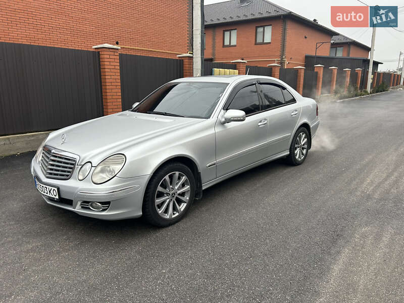 Седан Mercedes-Benz E-Class 2007 в Вінниці