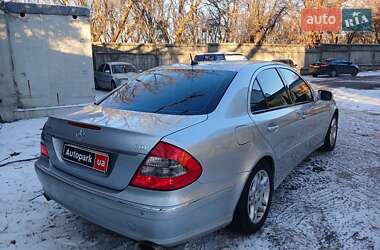 Седан Mercedes-Benz E-Class 2008 в Києві