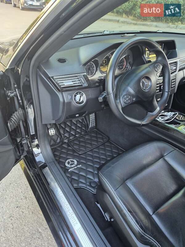 Седан Mercedes-Benz E-Class 2011 в Білій Церкві