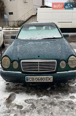 Седан Mercedes-Benz E-Class 1999 в Чернигове