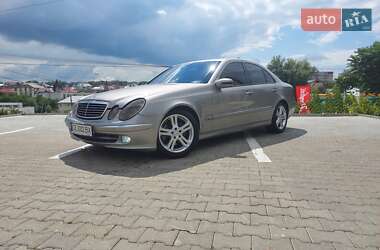 Седан Mercedes-Benz E-Class 2003 в Чернівцях