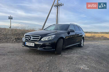 Універсал Mercedes-Benz E-Class 2014 в 