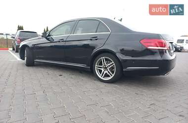 Седан Mercedes-Benz E-Class 2014 в Черновцах