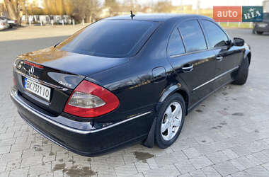 Седан Mercedes-Benz E-Class 2007 в Луцке