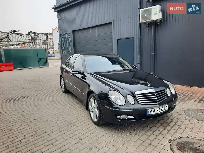 Седан Mercedes-Benz E-Class 2008 в Києві