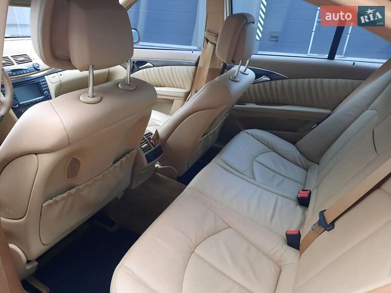 Седан Mercedes-Benz E-Class 2008 в Киеве фото 3 Седан Mercedes-Benz E-Class 2008 в Киеве