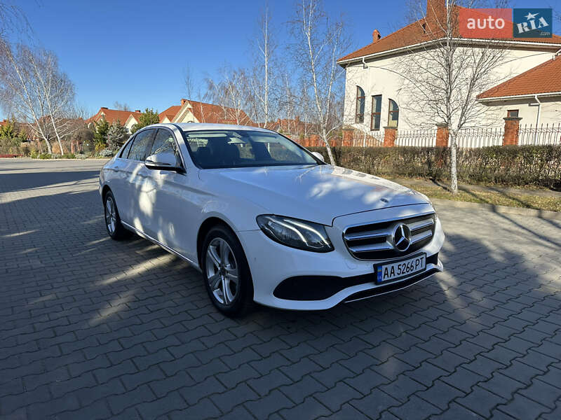 Седан Mercedes-Benz E-Class 2017 в Одесі