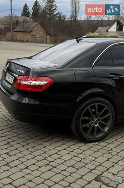 Седан Mercedes-Benz E-Class 2009 в 