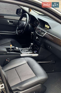 Седан Mercedes-Benz E-Class 2009 в 