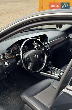 Седан Mercedes-Benz E-Class 2009 в 