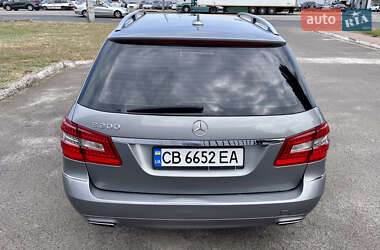 Універсал Mercedes-Benz E-Class 2011 в Києві