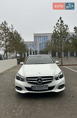 Седан Mercedes-Benz E-Class 2014 в Рівному