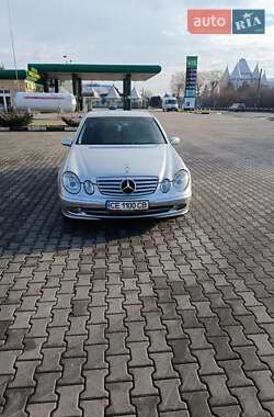 Седан Mercedes-Benz E-Class 2003 в Чернівцях