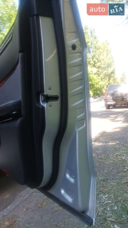 Седан Mercedes-Benz E-Class 2010 в Одесі