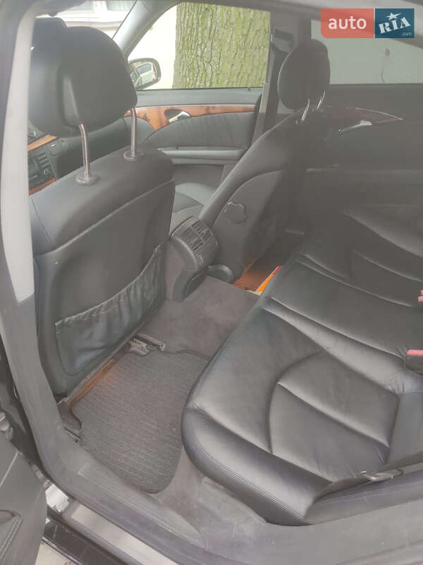 Седан Mercedes-Benz E-Class 2002 в Одессе