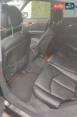 Седан Mercedes-Benz E-Class 2002 в 