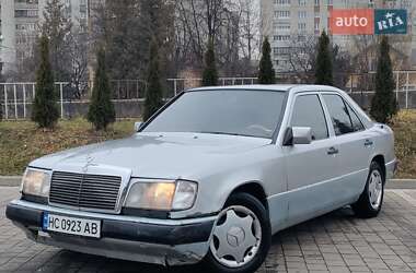 Седан Mercedes-Benz E-Class 1985 в Дрогобичі