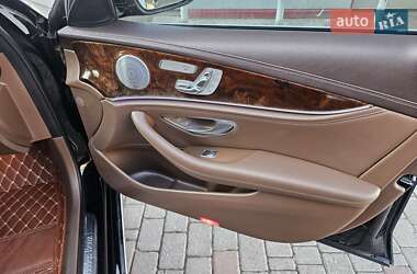 Седан Mercedes-Benz E-Class 2017 в 
