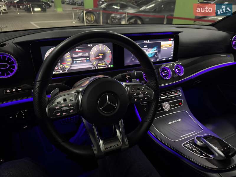 Седан Mercedes-Benz E-Class 2016 в Києві фото 14 Седан Mercedes-Benz E-Class 2016 в Києві