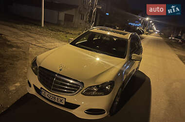 Универсал Mercedes-Benz E-Class 2013 в Черновцах