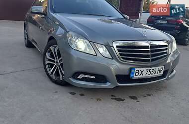 Седан Mercedes-Benz E-Class 2009 в Славуті