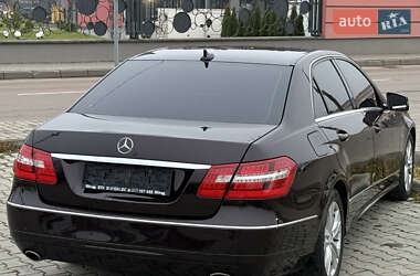 Седан Mercedes-Benz E-Class 2010 в Львові