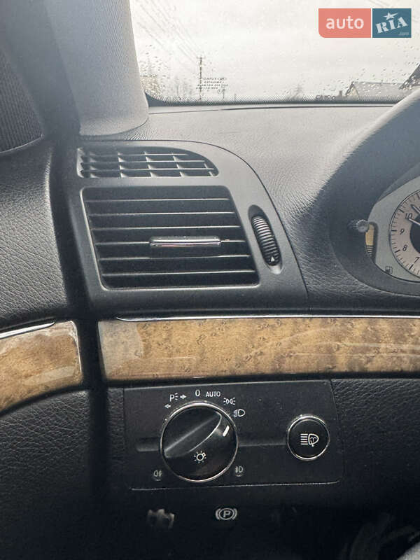 Седан Mercedes-Benz E-Class 2007 в Сарнах