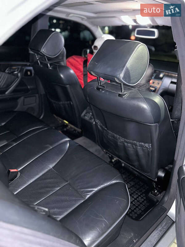 Седан Mercedes-Benz E-Class 2001 в Сокалі