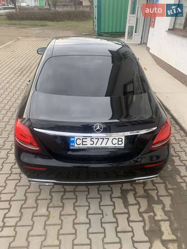 Седан Mercedes-Benz E-Class 2018 в Черновцах