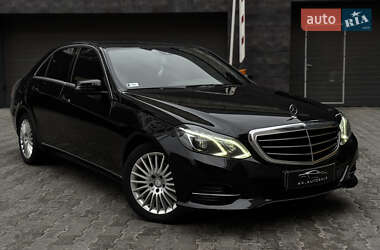 Седан Mercedes-Benz E-Class 2013 в Киеве