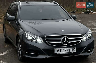 Универсал Mercedes-Benz E-Class 2013 в Ивано-Франковске