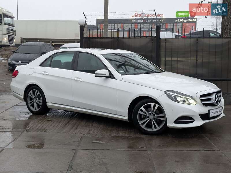 Седан Mercedes-Benz E-Class 2014 в Киеве