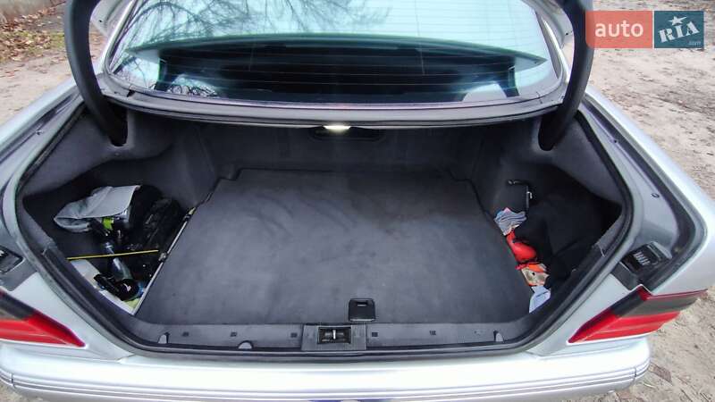 Седан Mercedes-Benz E-Class 2000 в Черкассах