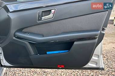 Седан Mercedes-Benz E-Class 2010 в 
